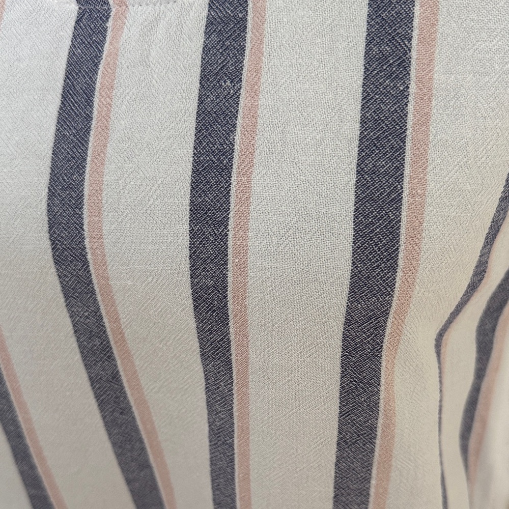 Linen Tank Top - Picture 4 of 8